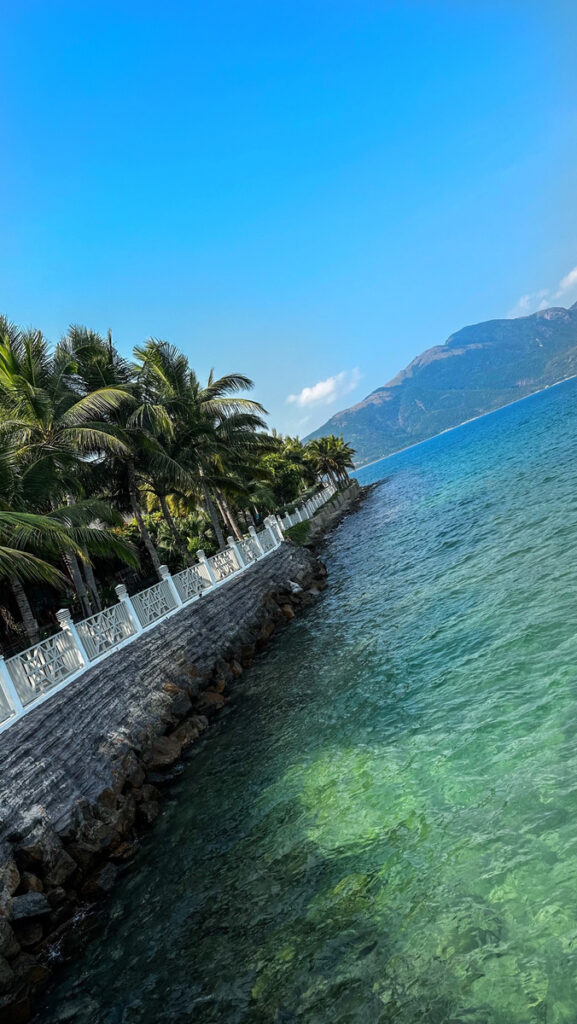 Pier to Hon Tam island getaway from Nha Trang