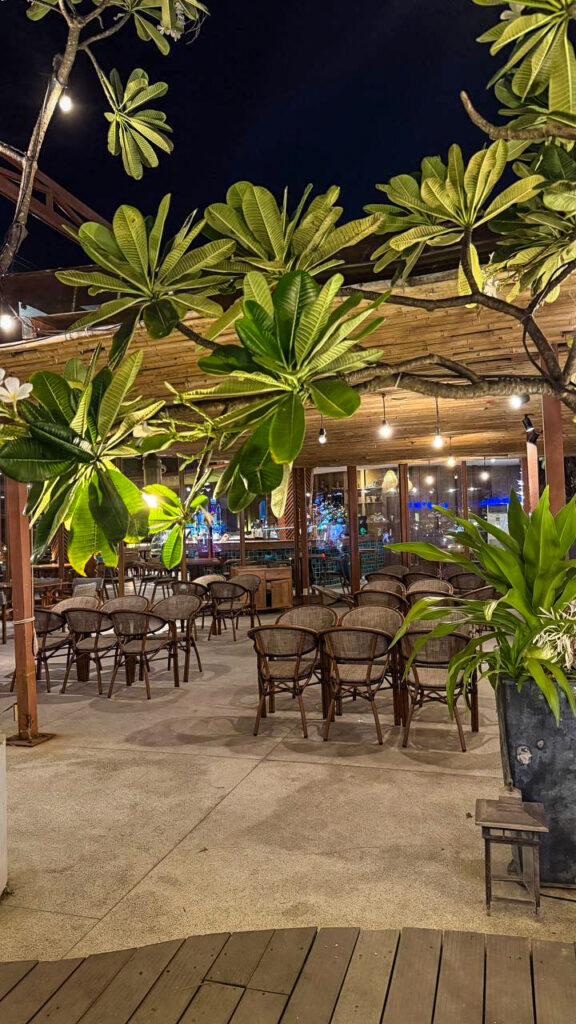 Four Seasons Seafood and Fusion beachfront dining Nha Trang