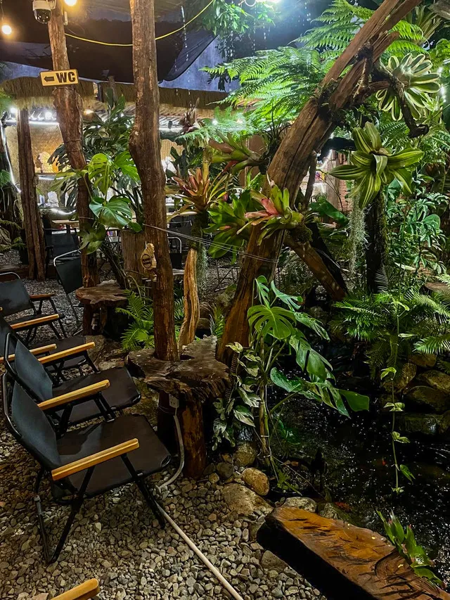 Mua Coffee & Tea secret garden cafe hidden Nha Trang