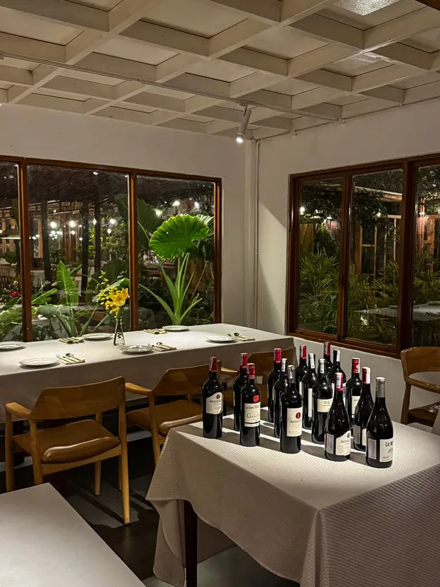 Chill Chill Eatery secret garden steak restaurant Da Lat Vietnam