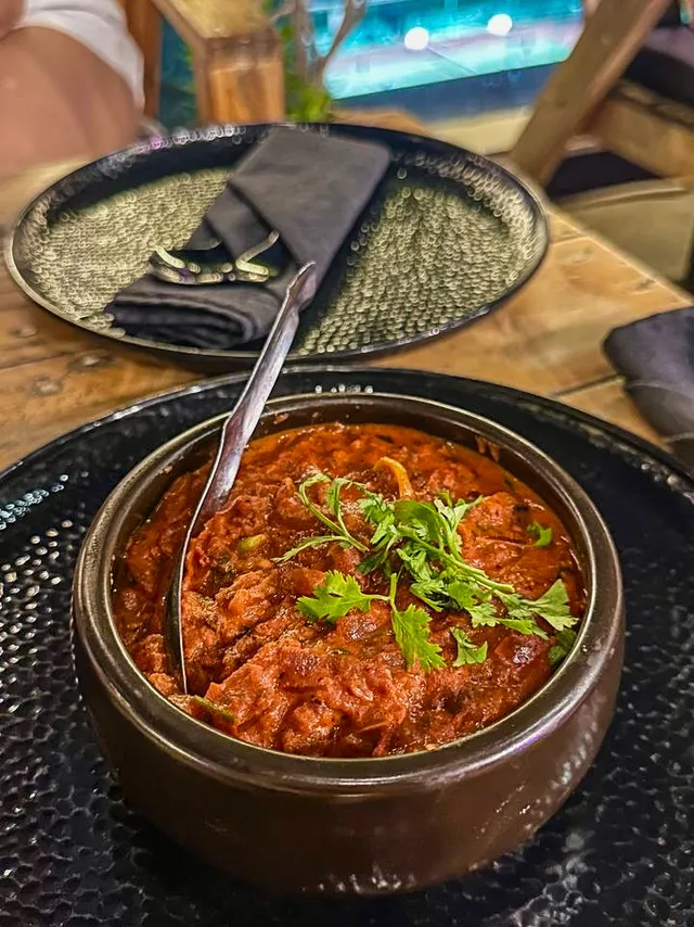 Vandana — Indian Food & Rooftop Live Music