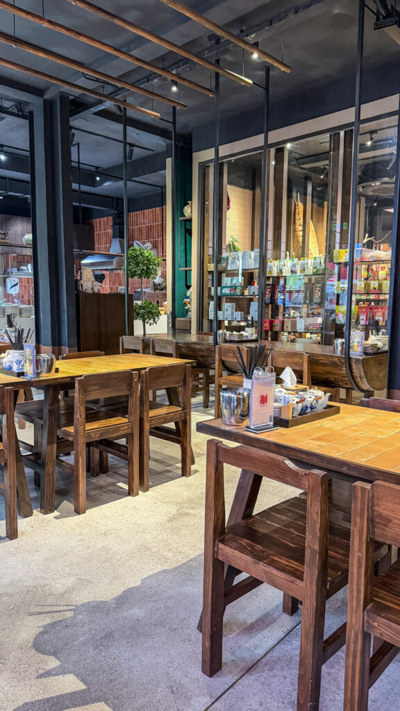 Bảo Tàng Phở pho museum and beef pho in Saigon
