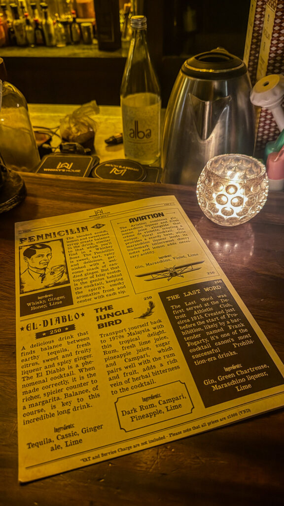 Whisky's House Saigon leather armchairs and single malt whisky
