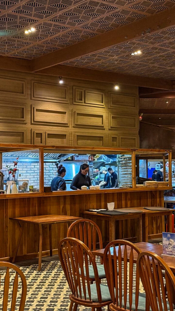 Four Seasons Seafood and Fusion beachfront dining Nha Trang