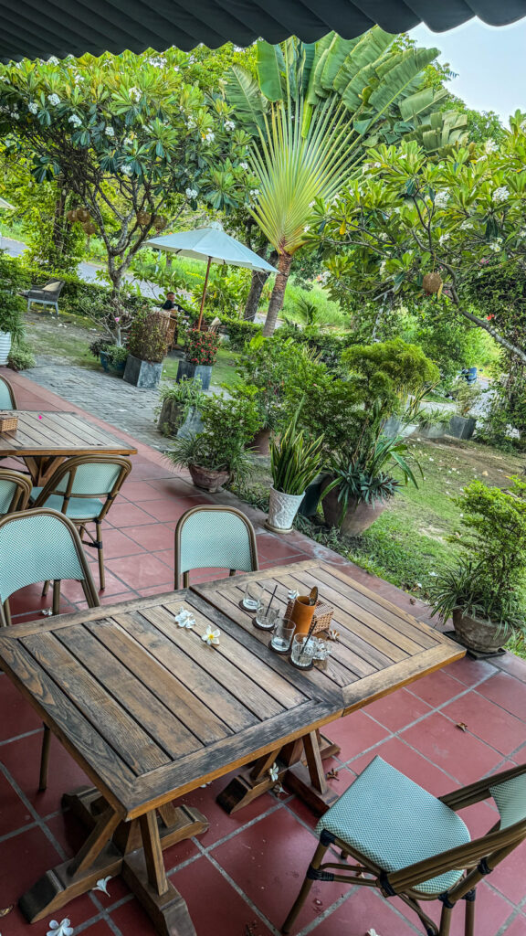 La SeaEsta Villa An Vien garden restaurant Nha Trang