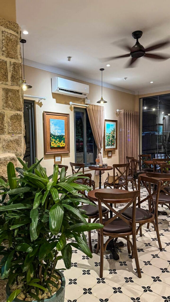 Charmant Cafe and Gallerie Parisian balcony Nha Trang
