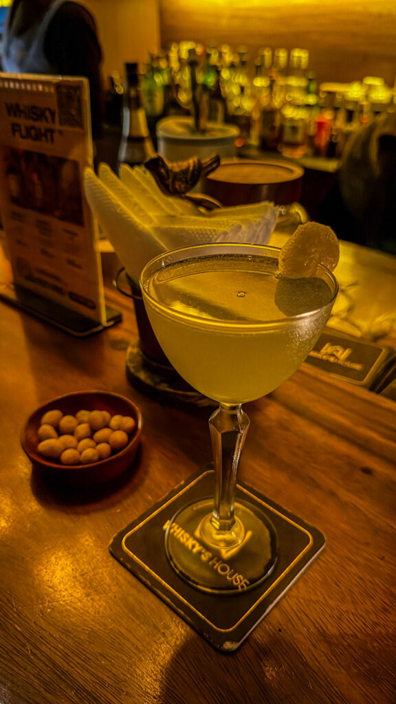Whisky's House Saigon leather armchairs and single malt whisky