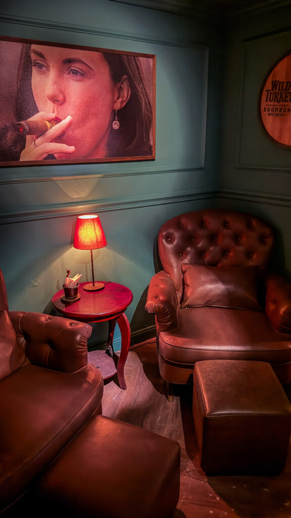 Whisky's House Saigon leather armchairs and single malt whisky