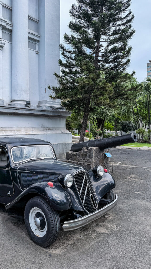 Museum of Ho Chi Minh City colonial mansion and garden on Ly Tu Trong
