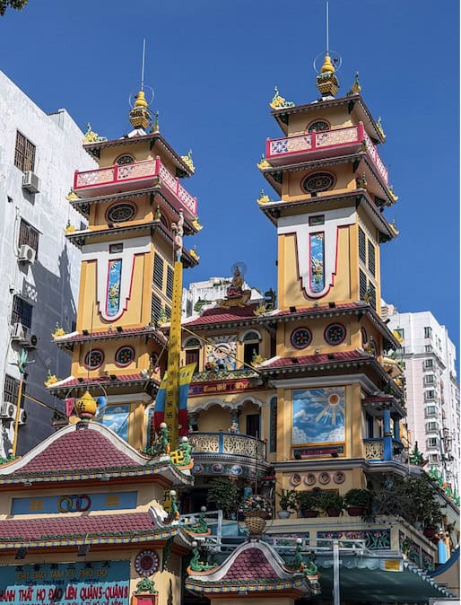 Cao Dai Temple Saigon Divine Eye and colourful interior District 11