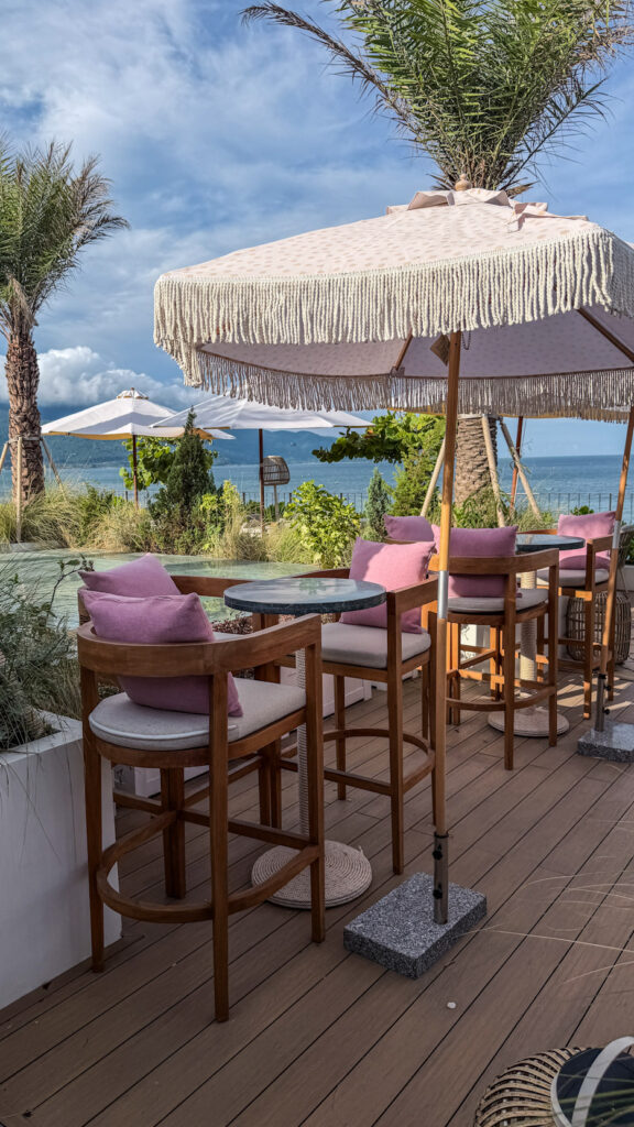Harbour 4th-floor happy hour ocean view My Khe Da Nang
