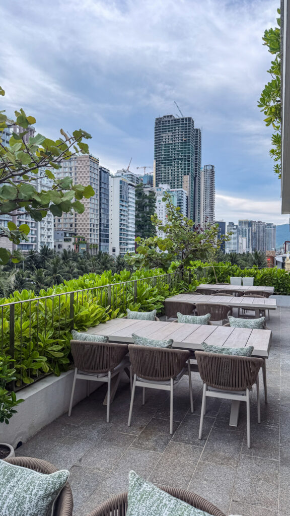 Harbour 4th-floor happy hour ocean view My Khe Da Nang