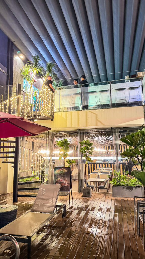 Sky 21 Bar Parosand Hotel oceanfront rooftop view Da Nang