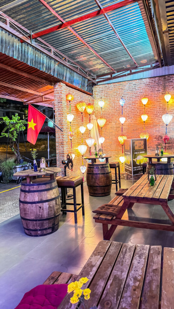 CHEERS PUB & BBQ hidden bar behind bookshelf Da Nang
