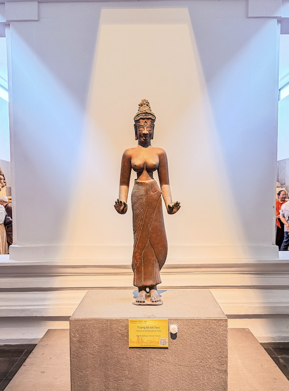 How to Score 1,000-Year Sculptures in Da Nang for $2.30