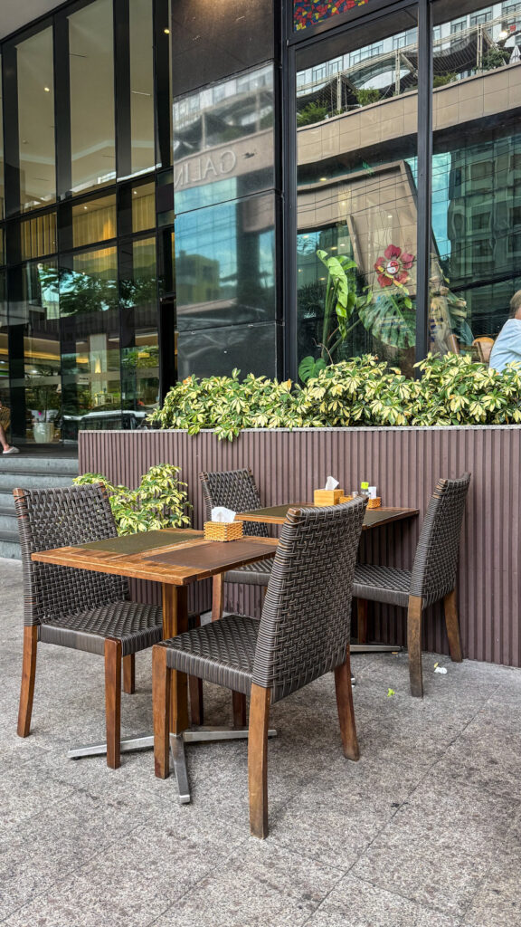 An Lam Vietnamese Cuisine extensive menu and business lunch Nha Trang