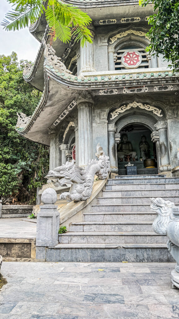 Linh Ung Pagoda with Buddha statue and ocean view in Marble Mountains

