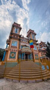 Vung Tau temple and pagoda along Ha Long Road
