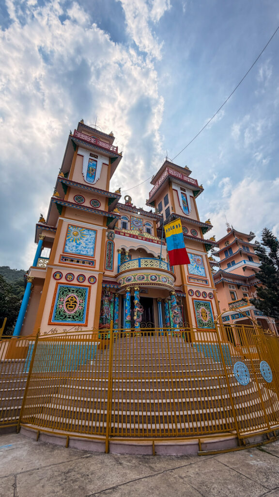 Vung Tau temple and pagoda along Ha Long Road