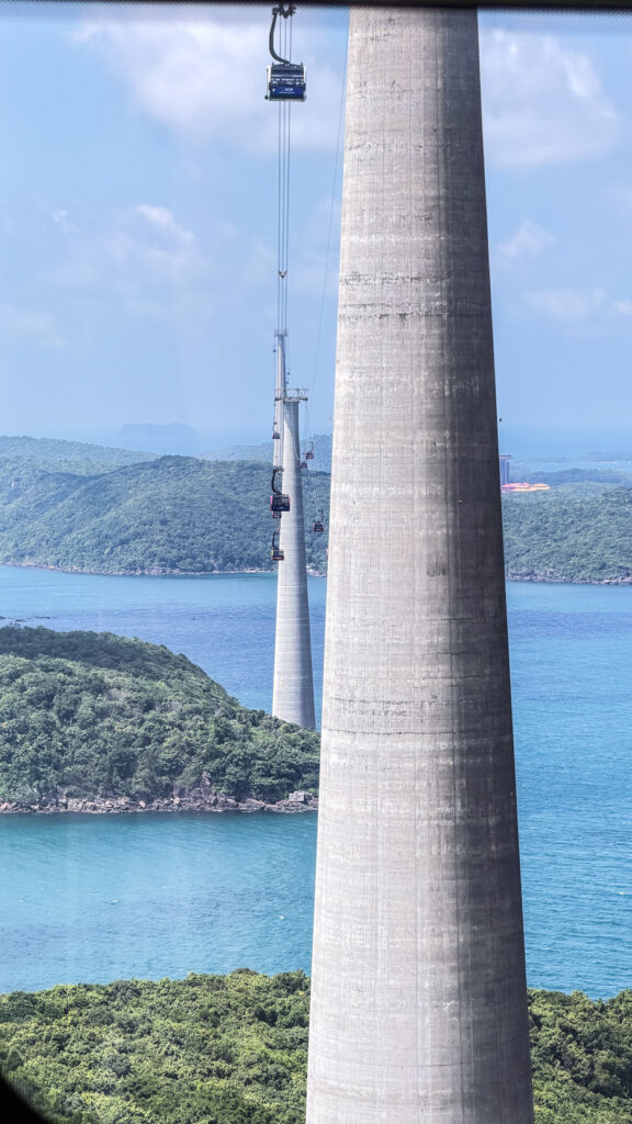 Hon Thom Island cable car longest sea-crossing cable car Phu Quoc