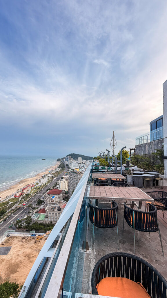 Oasky 36 Restaurant and Cafe in Vung Tau