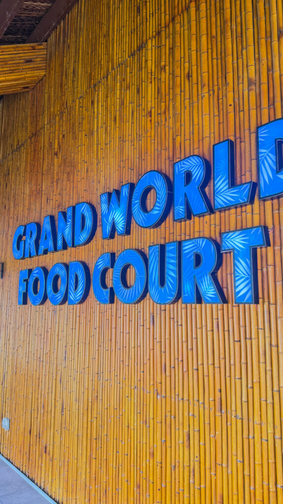 Grand World Food Court Phu Quoc banh xeo and coconut ice cream