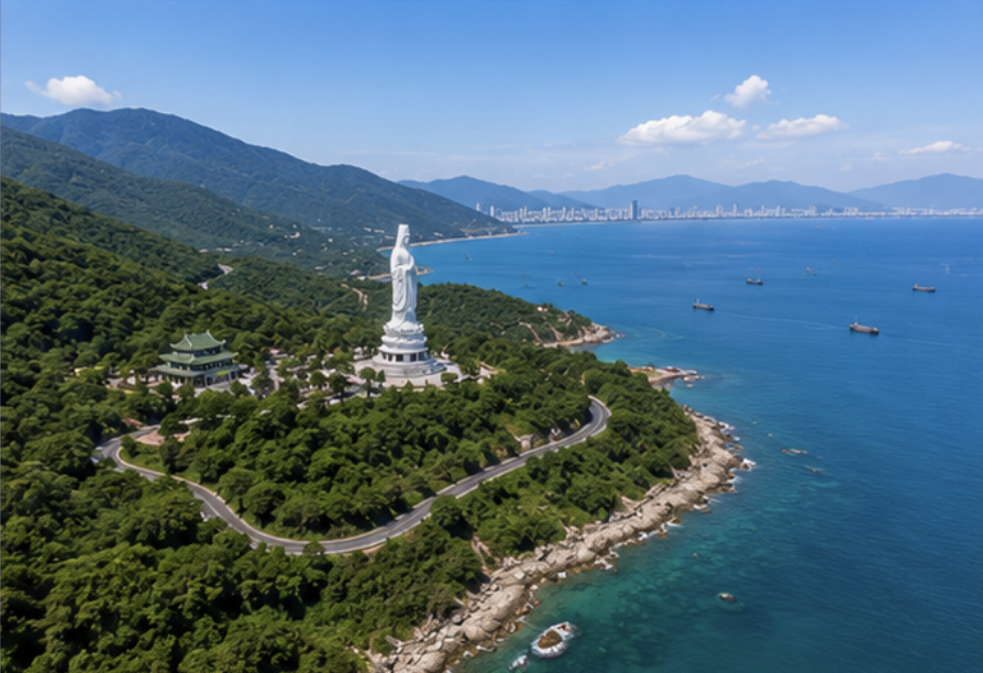 Son Tra Peninsula Da Nang