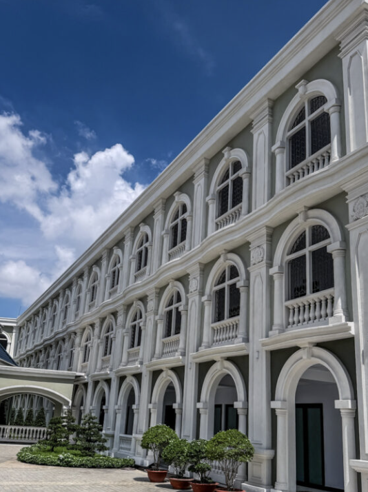 Ultimate Guide: Getting from Hanoi Airport to City Center in 2026