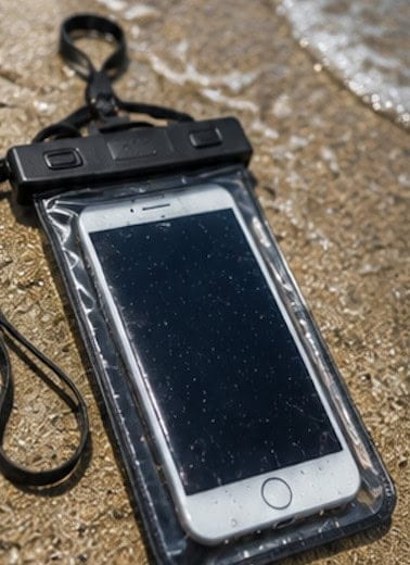 Best Waterproof Phone Pouch for Vietnam