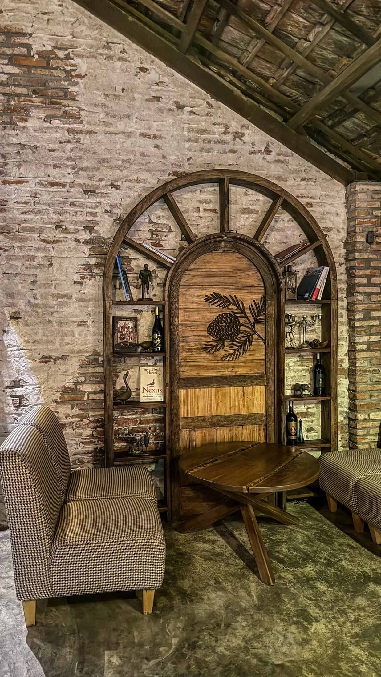 Eighteen Pub, Tuy Hoa