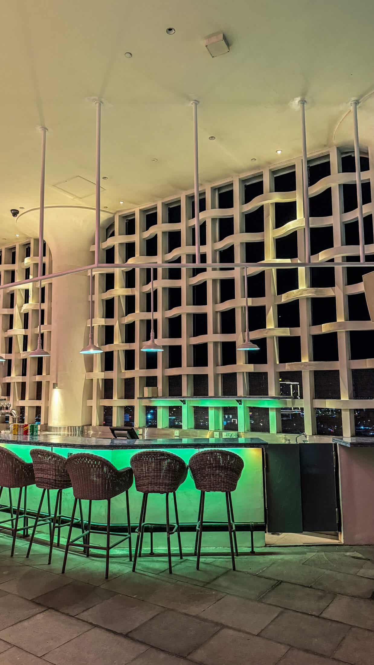 Endless Summer Rooftop Pool & Bar, Tuy Hoa