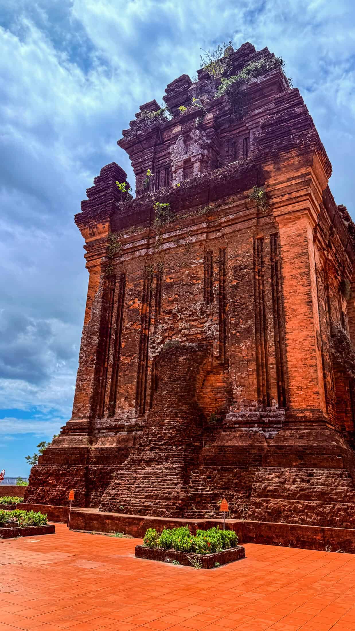 Nhan Tower, Tuy Hoa