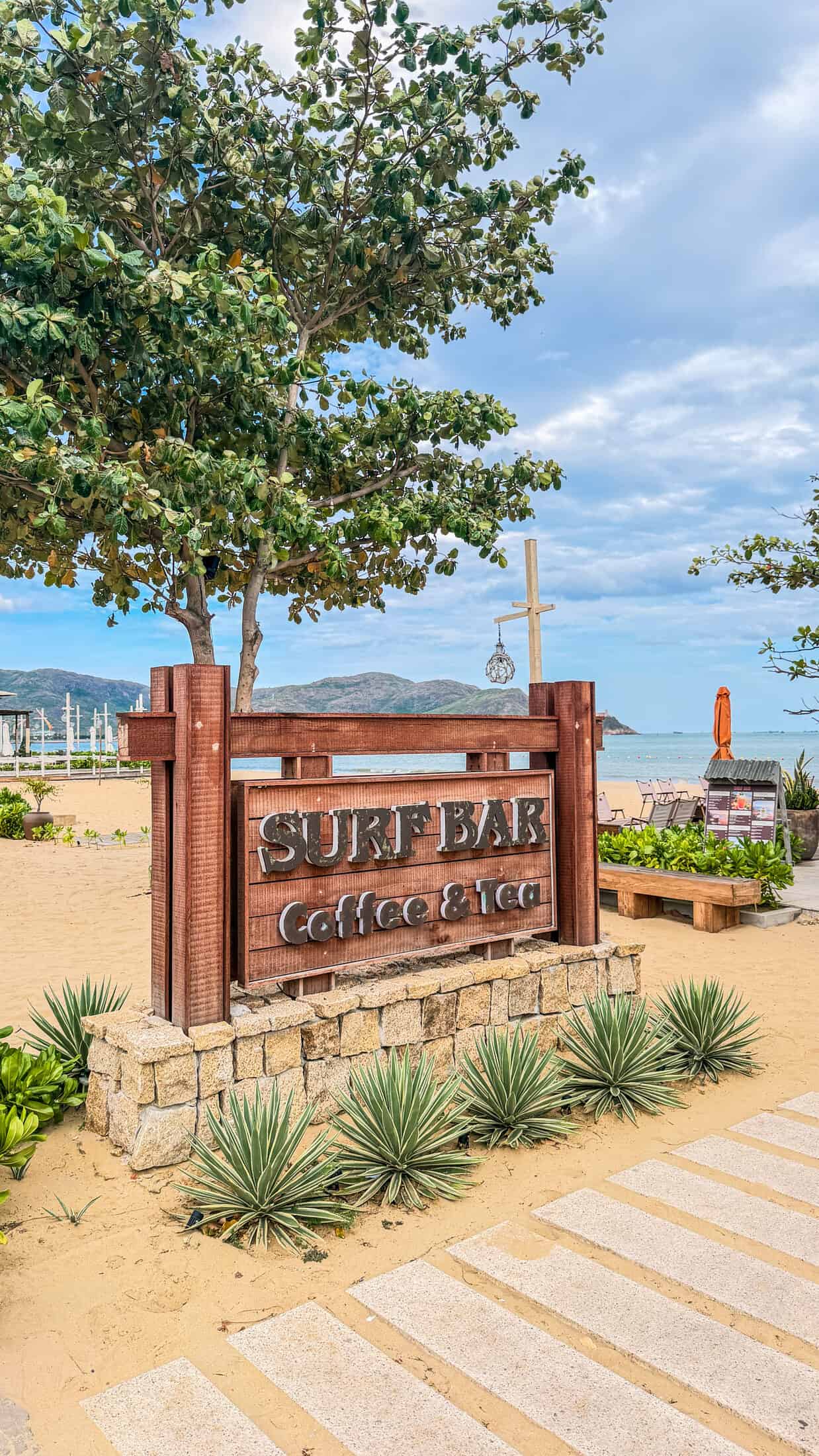 Coffee & Tea sign and beach path at Surf Bar, Quy Nhon